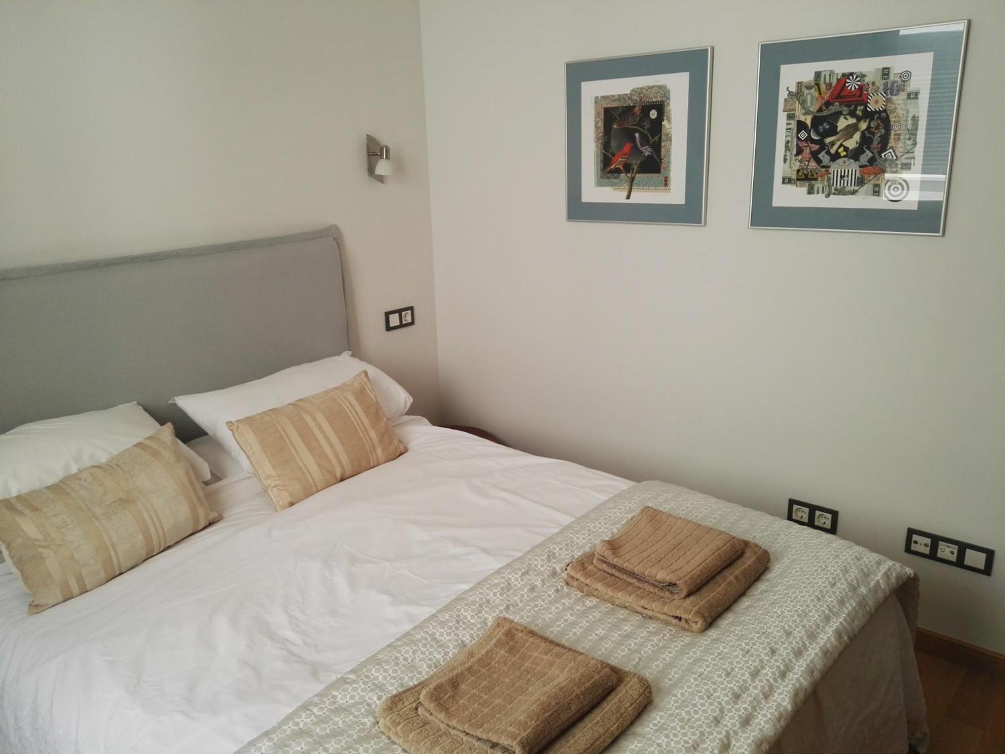 Apartamento Cervantes Малага Экстерьер фото