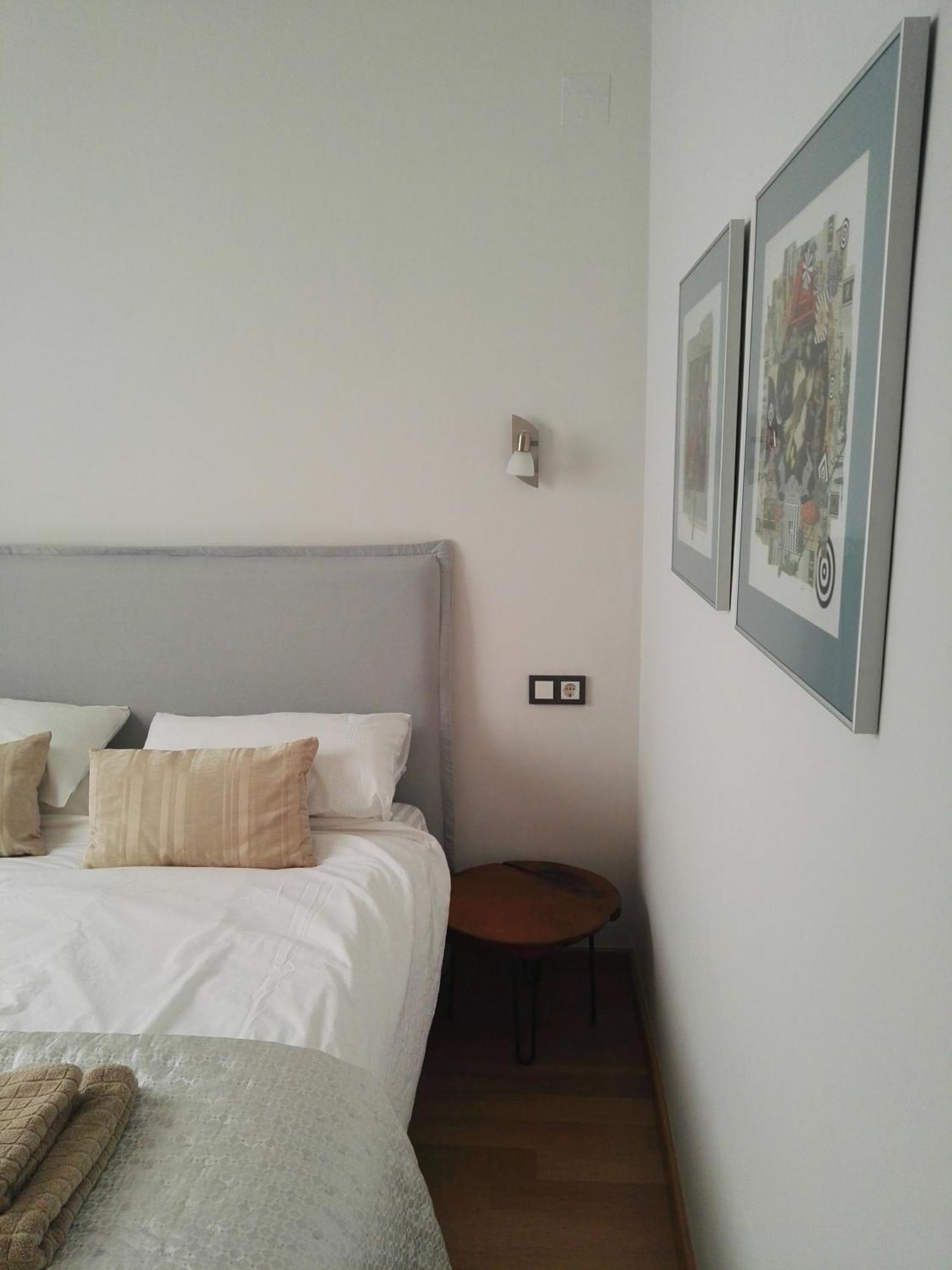 Apartamento Cervantes Малага Экстерьер фото